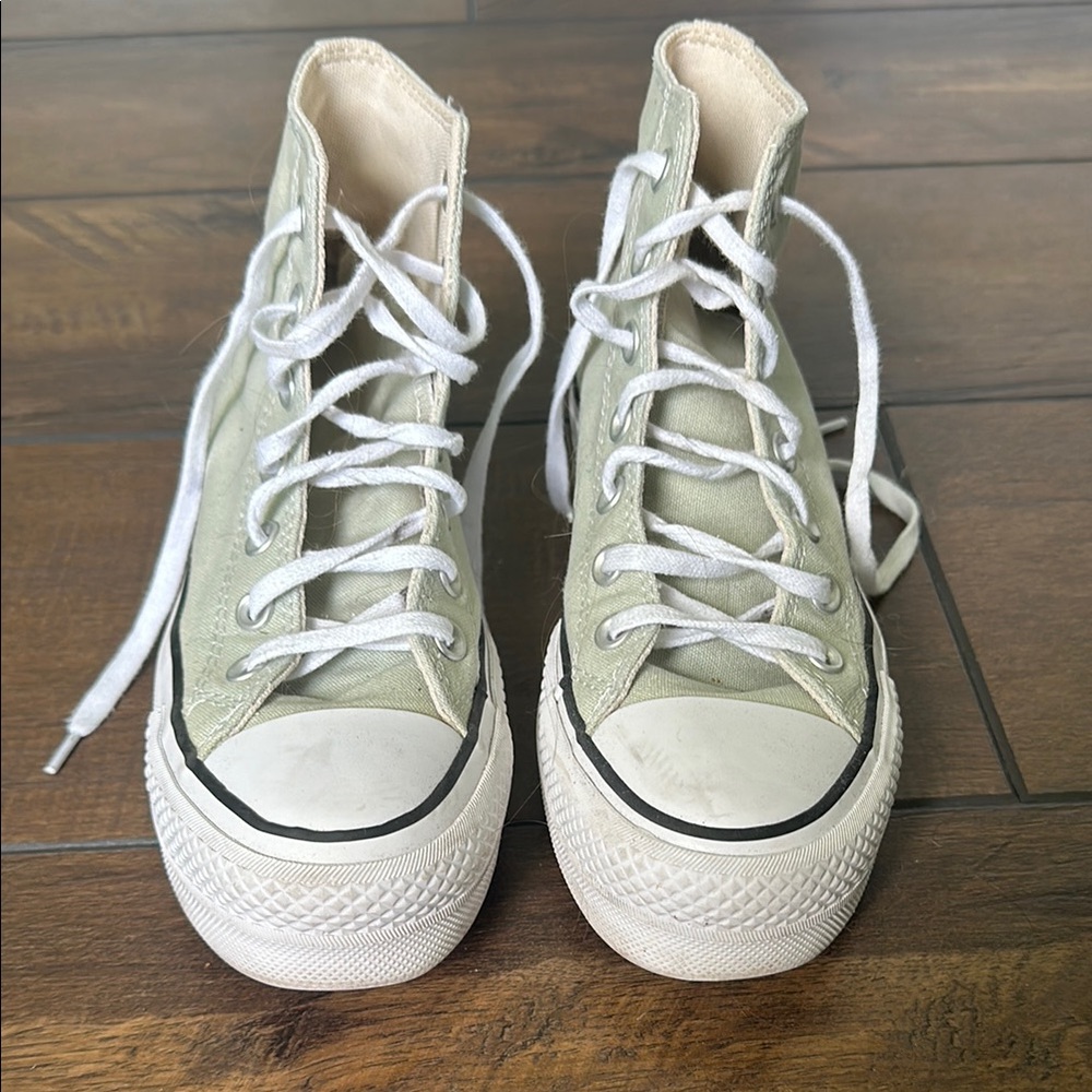 Converse Green and White Sneakers Classic Style